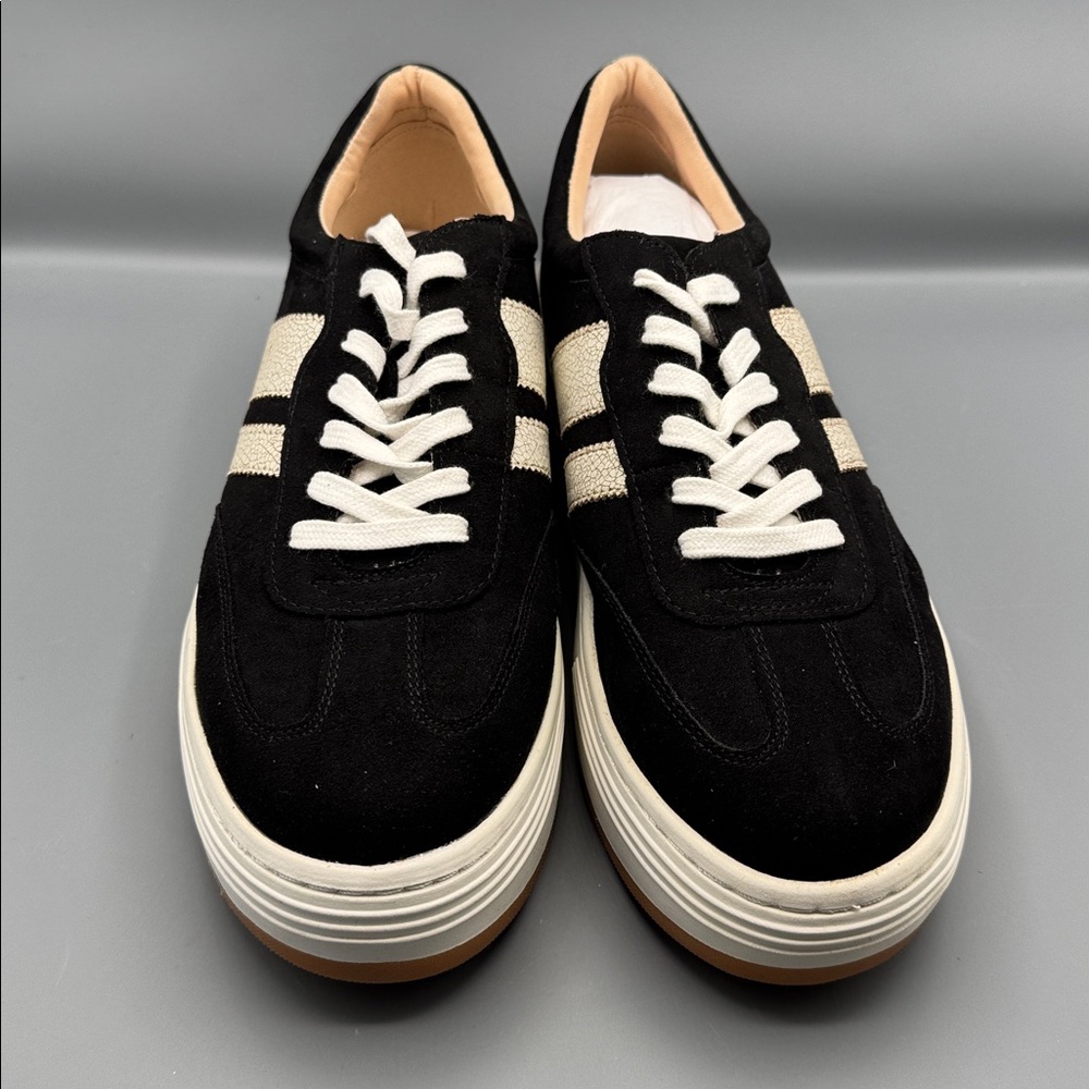 Madden Girl Womens Livvyy Shoes - Picture 2 of 4